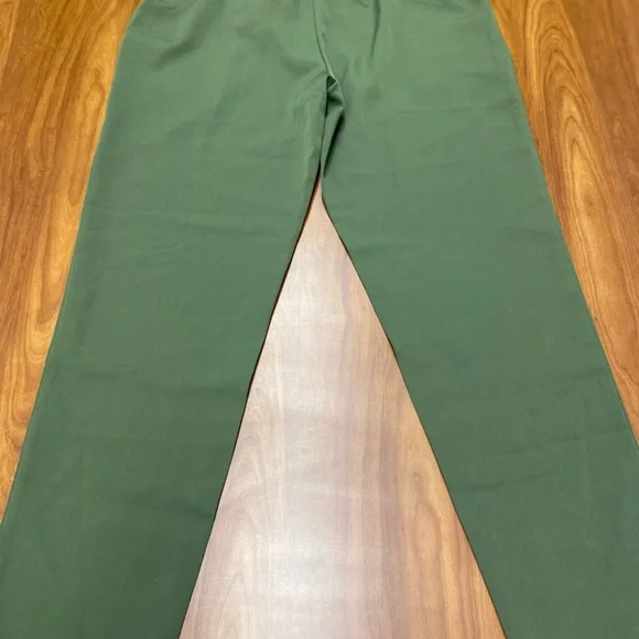 Meg & Margot Women's Olive Green Pants Size L NWT - Picture 10 of 14